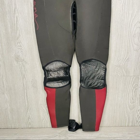 Neilpryde Jenna de roshay waterwear kiteboarding wetsuit size 8 wear as shown - Picture 5 of 12